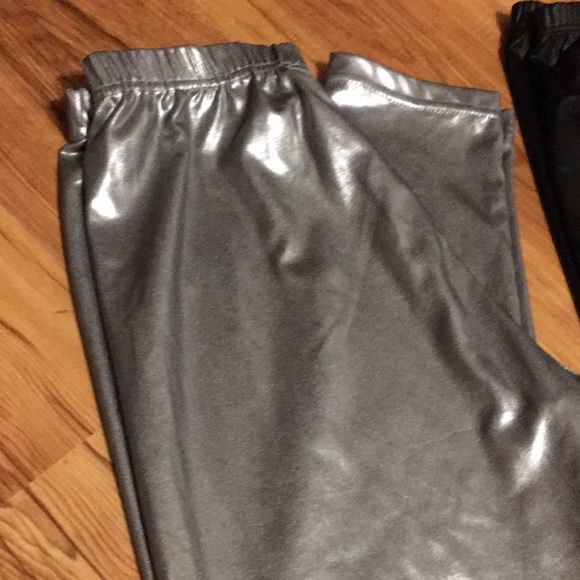 Lot of 3 leggings size small - Picture 2 of 4